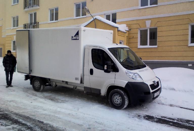 Недорогая перевозка шкафов И тумбочек из Москва в Краснодар
